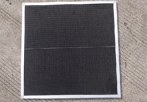 初效尼龍網過濾器可反復清洗,過濾效率不受影響。 初效尼龍網過濾器可反復清洗,過濾效率不受影響。