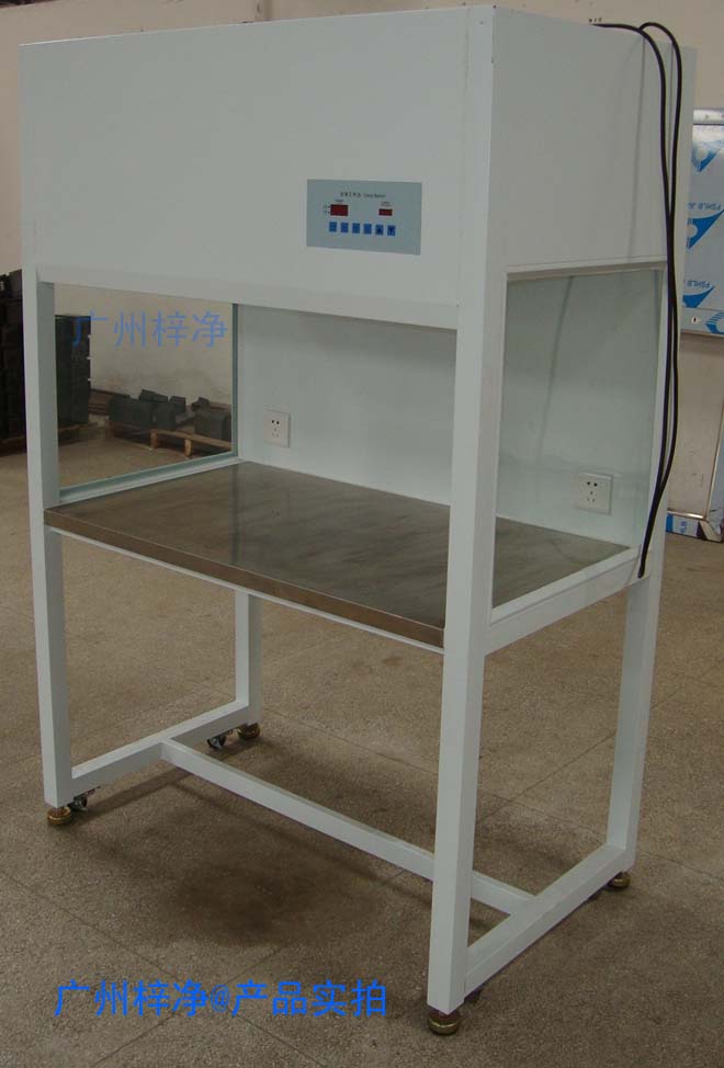 單人垂直流潔凈工作臺圖片 單人垂直流潔凈工作臺圖片
